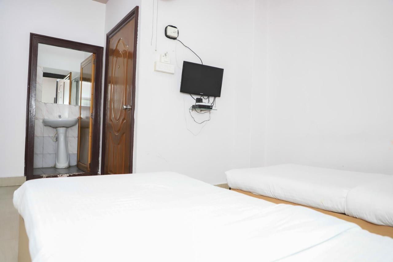The Grand Hotel Āīzawl Quarto foto